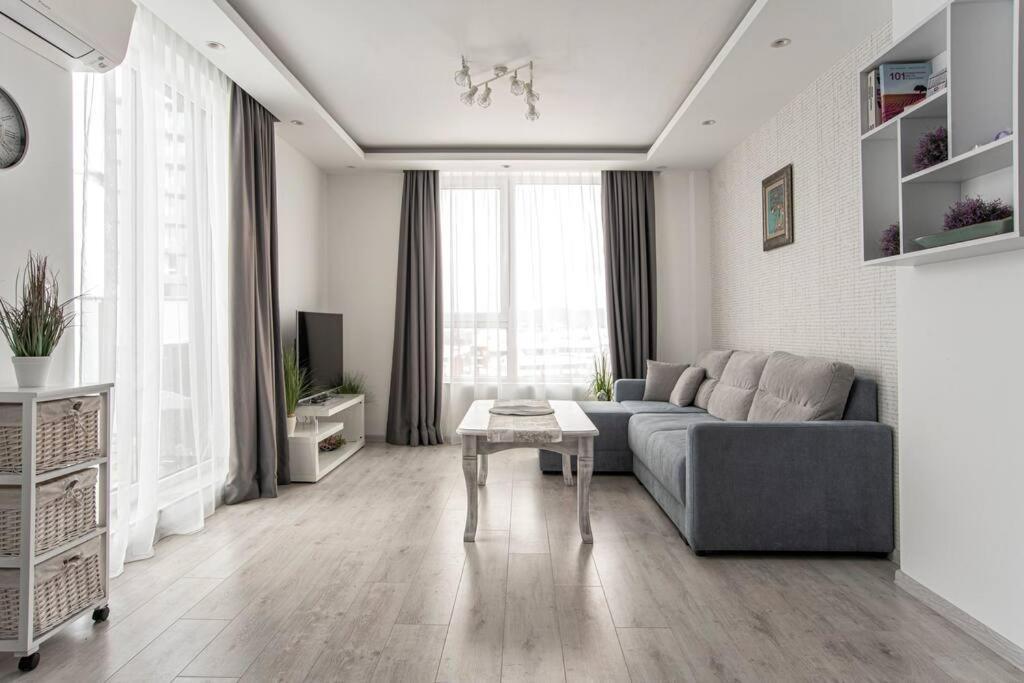 Sunny & Stylish Brand New 2Bdr Apartment + Parking 索菲亞 外观 照片
